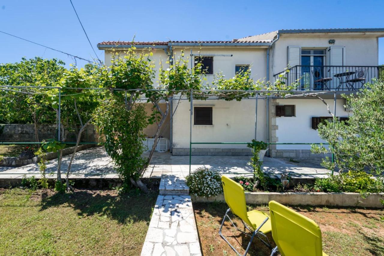 Holiday Home Kalinic Slatine Exteriér fotografie